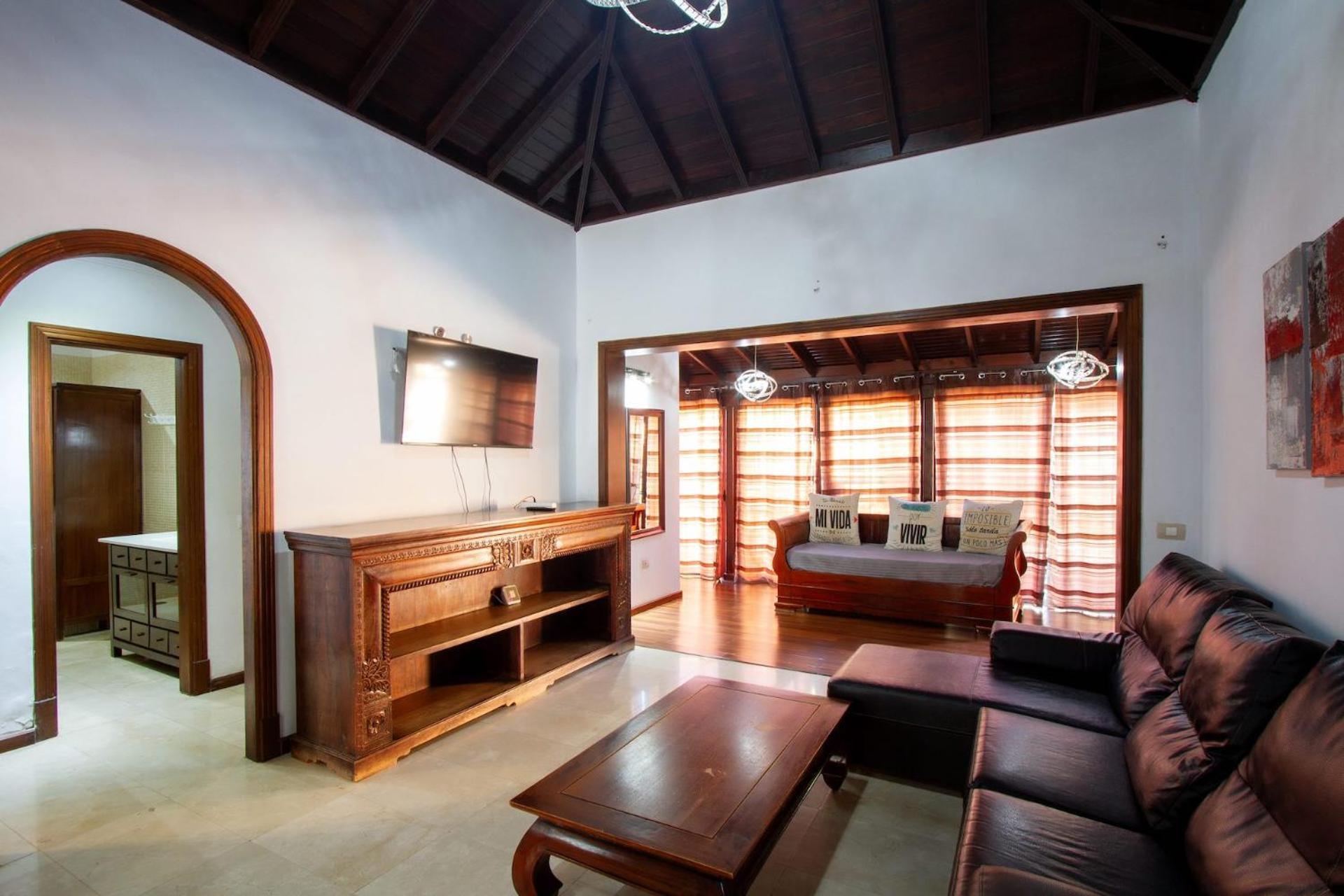 Villa Jardin De Buda Arona Kültér fotó